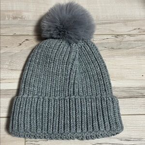 Steve Madden beanie